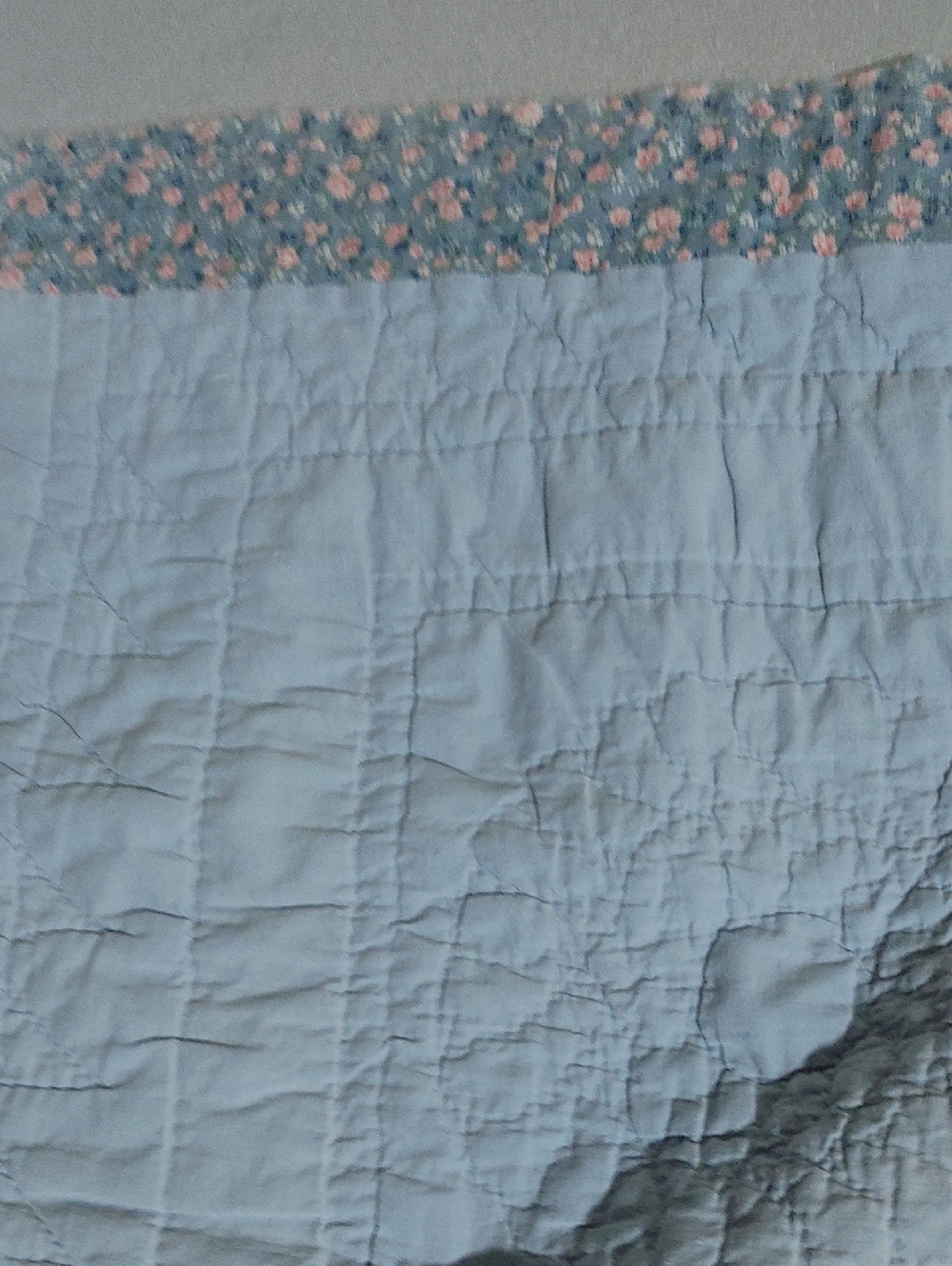 Antique Square Lonestar Small Hand Quilted Quilt in Blue and Pink - Picture 14 of 17